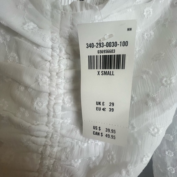 NWT Hollister Top - Picture 4 of 4